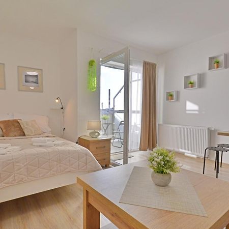 Sunset Apartments - Plac Slowianski 10 Свиноуйсьце Экстерьер фото